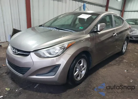 2014 Hyundai Elantra Se z USA, uszkodzony, nr VIN 5NPDH4AE8EH514698